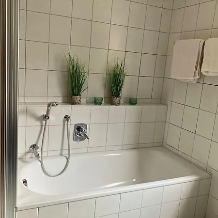 Grosszuegige, Helle 3,5 * 바링엔